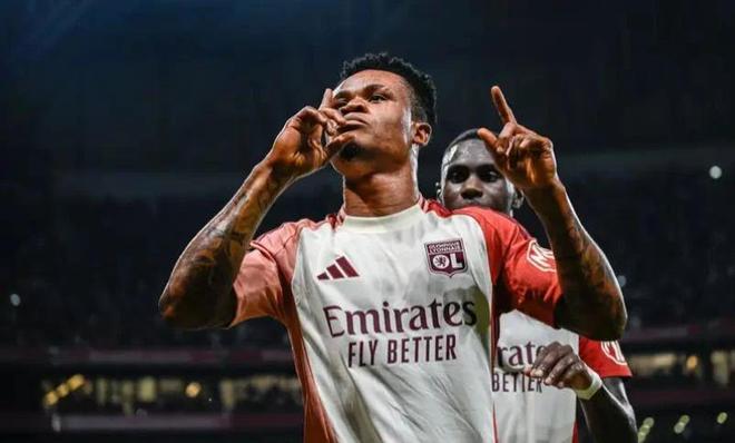 行动改写外 行动改写外